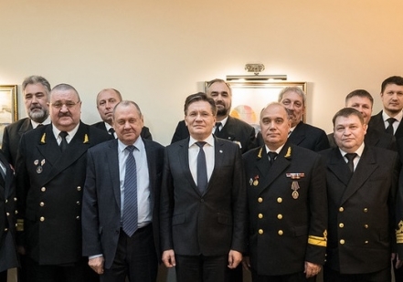 Генеральный директор Росатома Алексей Лихачев провел рабочую встречу с моряками Росатомфлота 