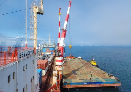 Атомный контейнеровоз «Севморпуть» Росатомфлота прибыл в акваторию порта Восточный