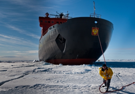 Атомный ледокол «50 лет Победы» поставил рекорд в кратчайшие сроки достигнув Северного полюса
