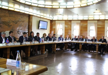 В Росатомфлоте прошло выездное заседание Комиссии по правовому обеспечению развития организаций оборонно-промышленного комплекса Государственной Думы РФ